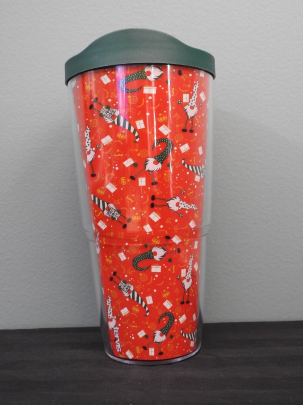 Tervis Double Insulated Festive Christmas Gnome 24oz Tumbler - Picture 2 of 6